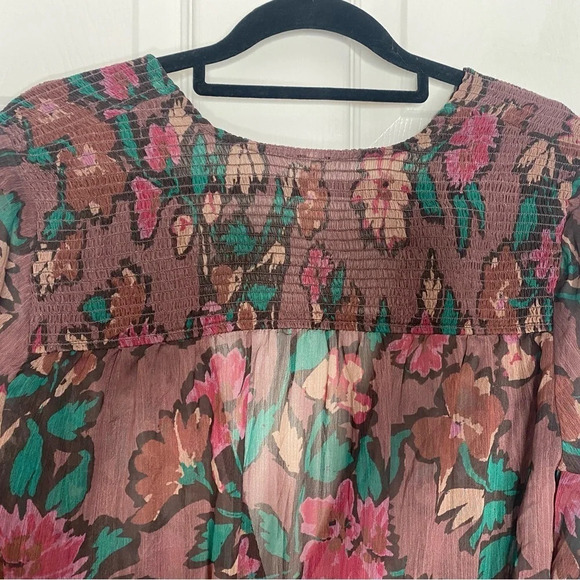 FREE PEOPLE Floral Raw Hem Wrap Top with Ruched Back Detail Size Small - Picture 3 of 8